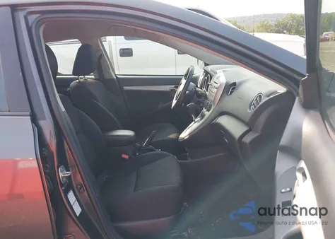 2011 Toyota Matrix S z USA, uszkodzony, nr VIN 2T1LE4EE5BC020330